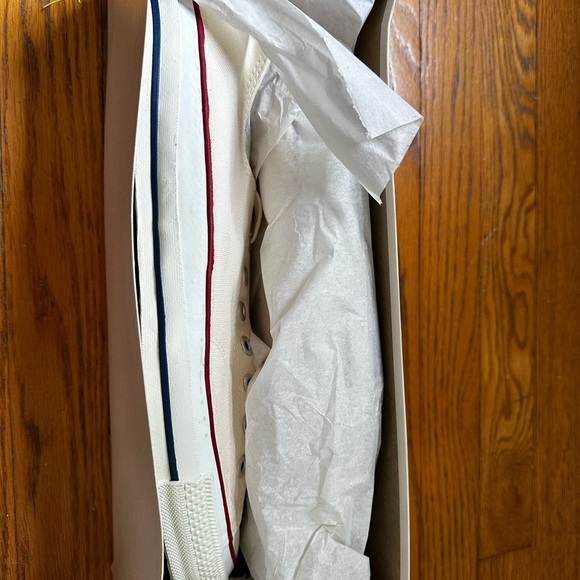 Vintage Converse All stars USA Made 1978 Oxford Basketball White Canvas 13.5. main image 5
